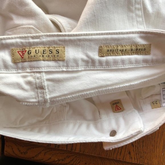 Guess White Crop Jeans - Picture 3 of 4
